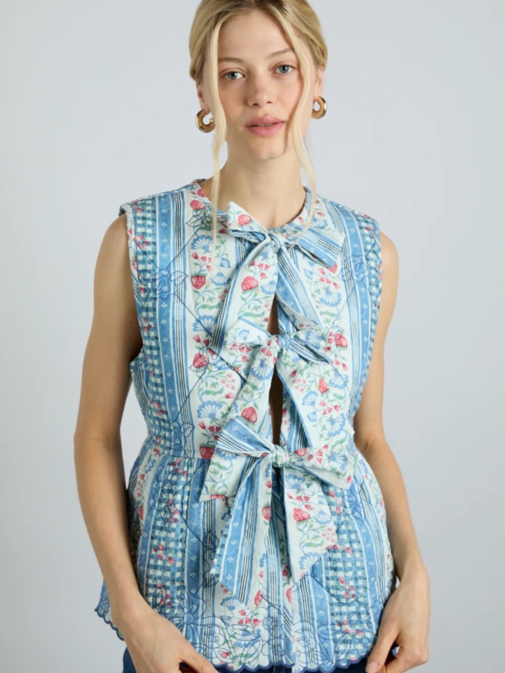 DAMSON MADDER Catrin Reversible Floral Gilet